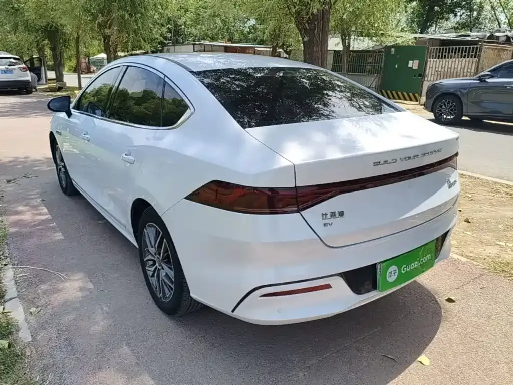 BYD Qin PLUS — фото 9