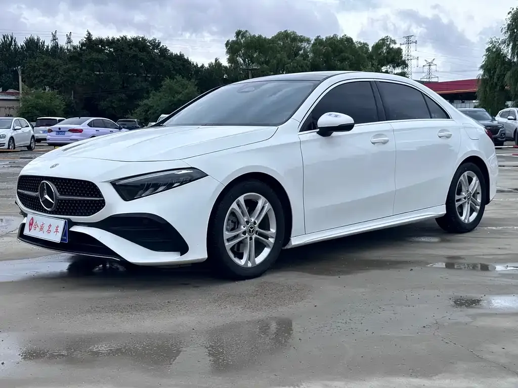 Mercedes-Benz A-Class — фото 1