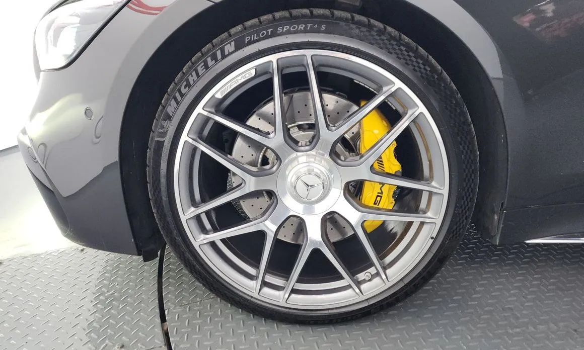 Mercedes-Benz AMG GT — фото 3