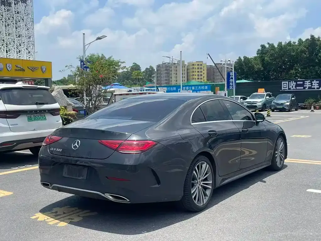 Mercedes-Benz CLS — фото 9