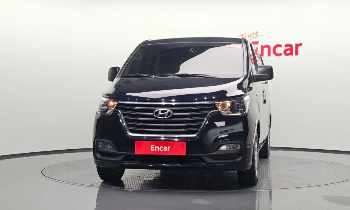 Hyundai Starex — фото 4