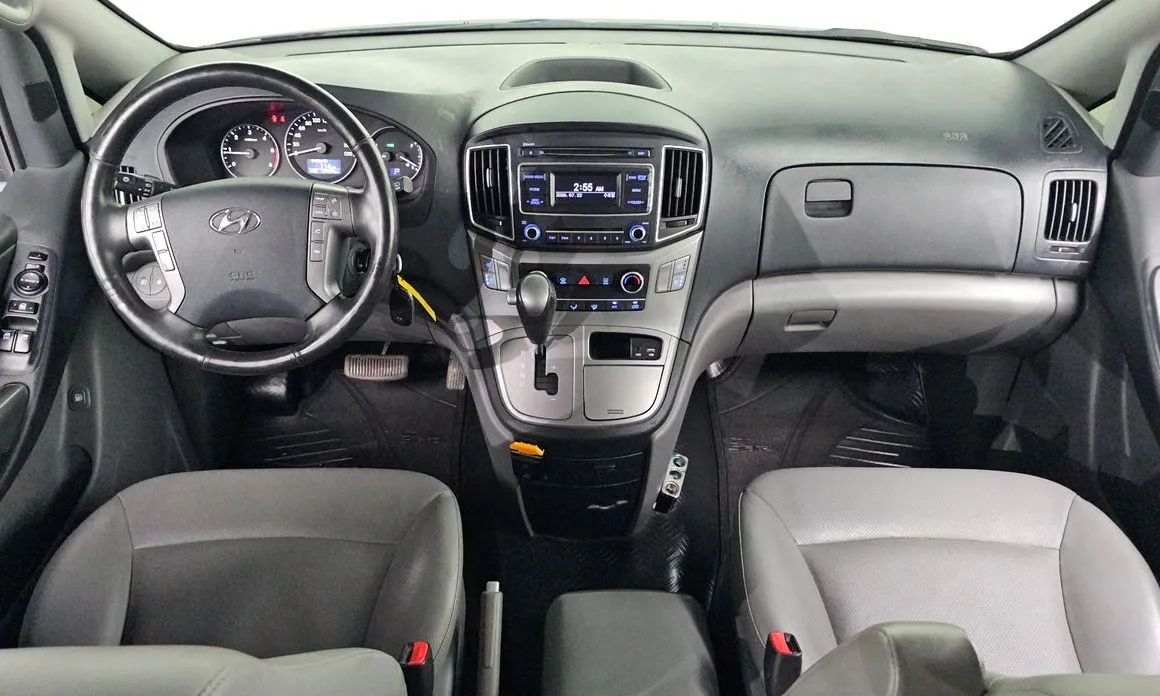 Hyundai Starex — фото 10