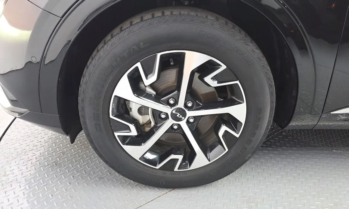 Kia Sportage — фото 7