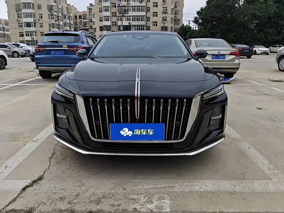 Hongqi H5 — фото 9