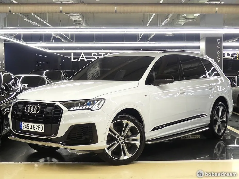 Audi Q7 — фото 6
