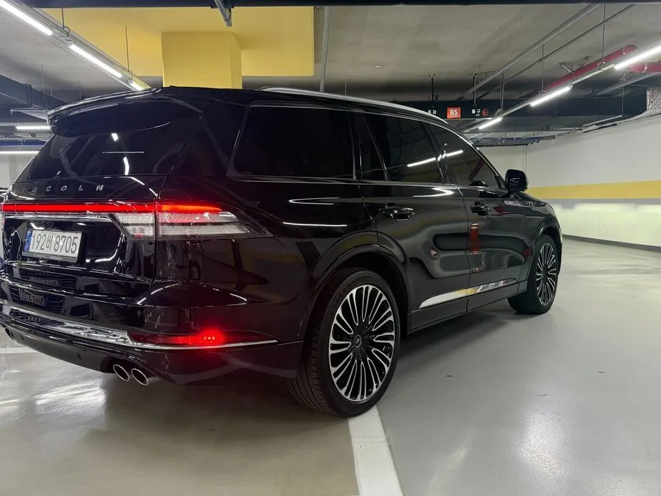 Lincoln Aviator — фото 7
