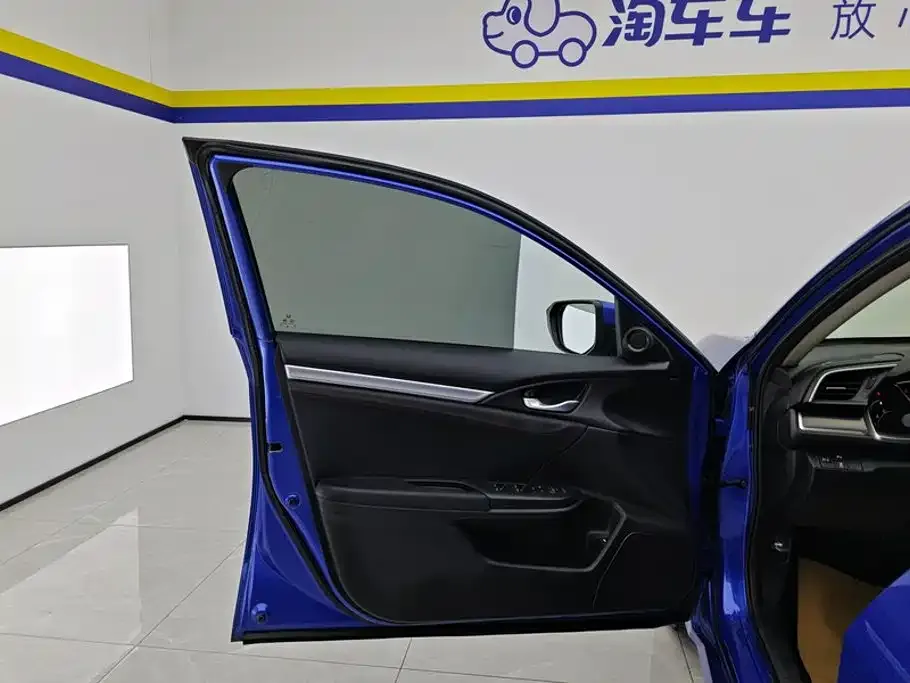 Honda Civic — фото 5