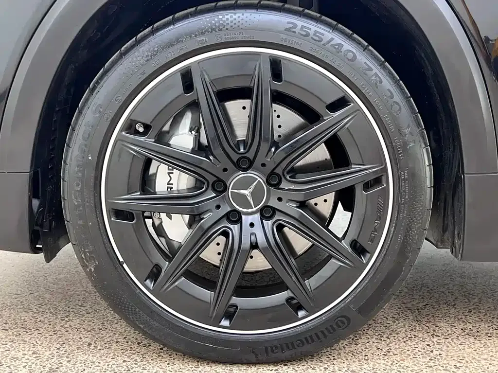 Mercedes-Benz GLB AMG — фото 8