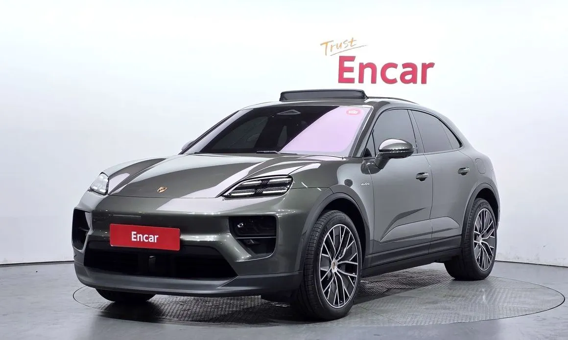 Porsche Macan — фото 1