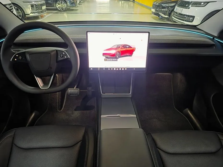 Tesla Model Y — фото 5