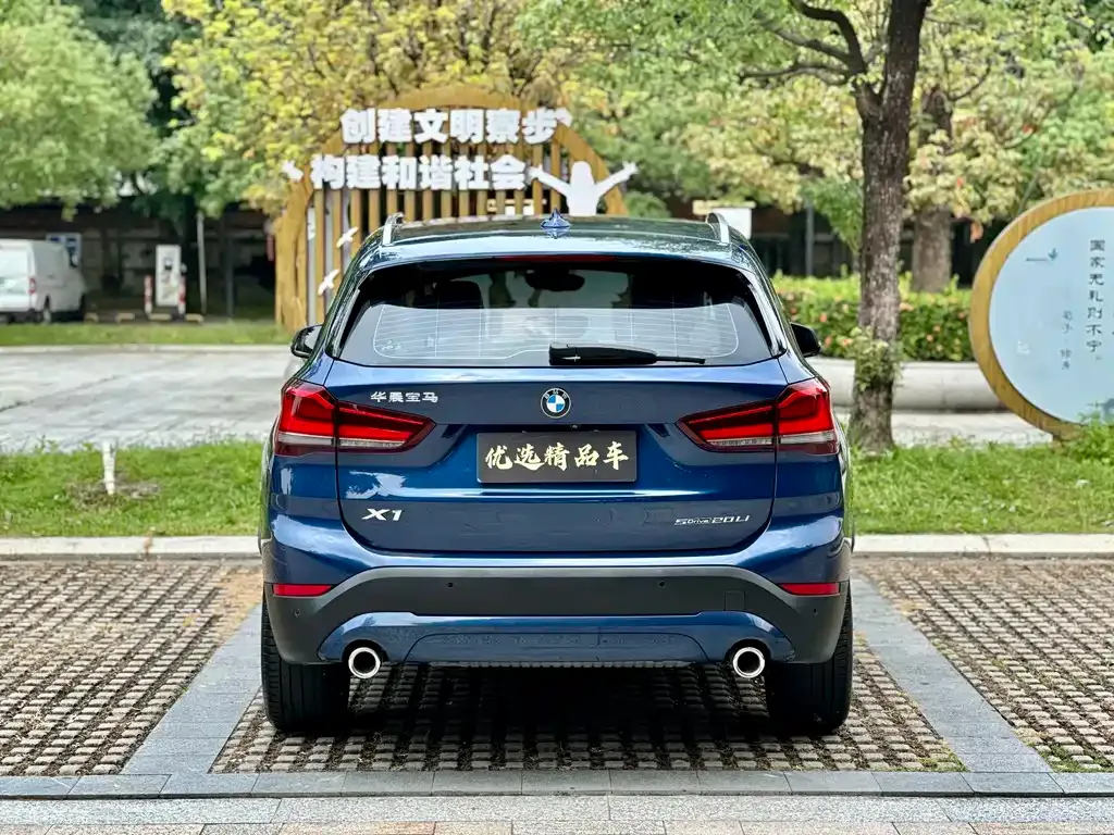 BMW X1 — фото 3