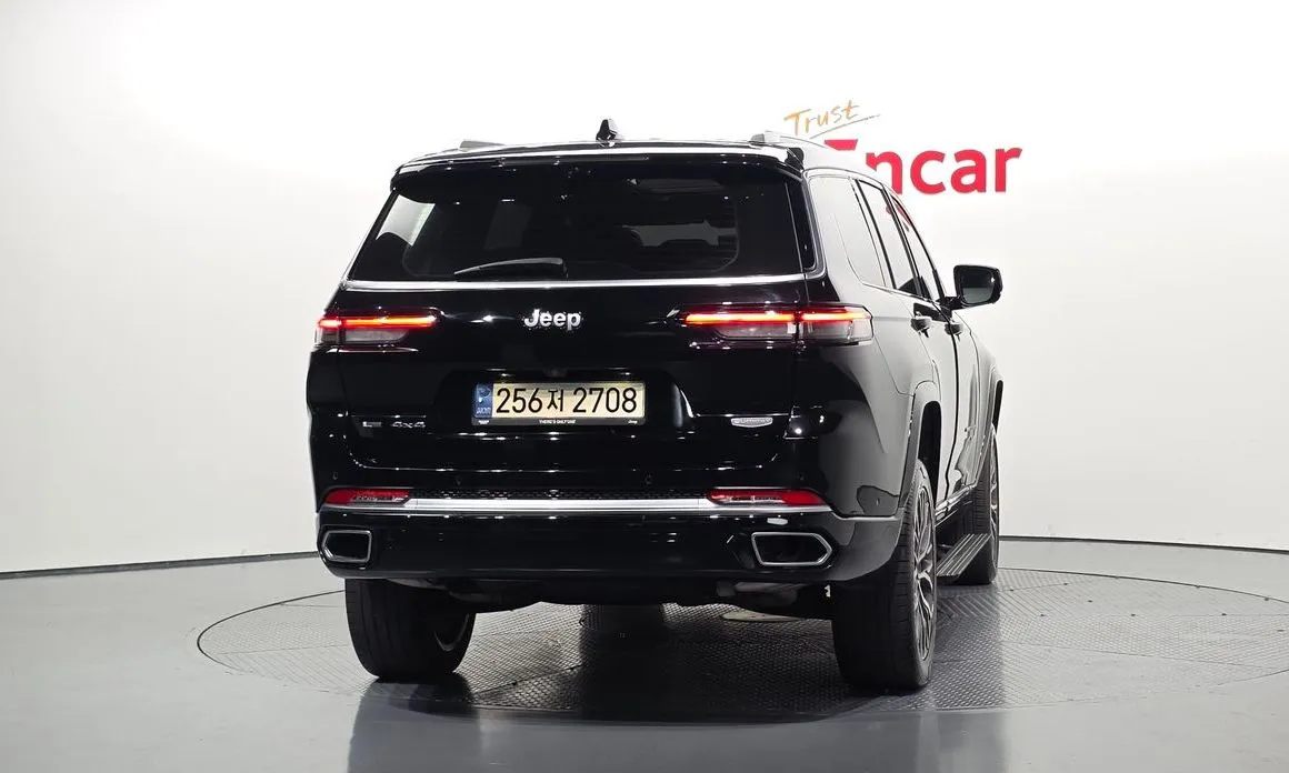 Jeep Cherokee — фото 7