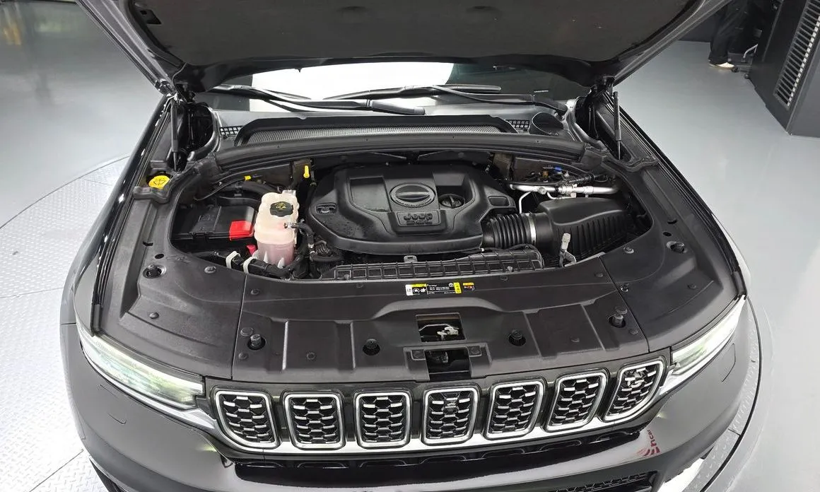 Jeep Cherokee — фото 9