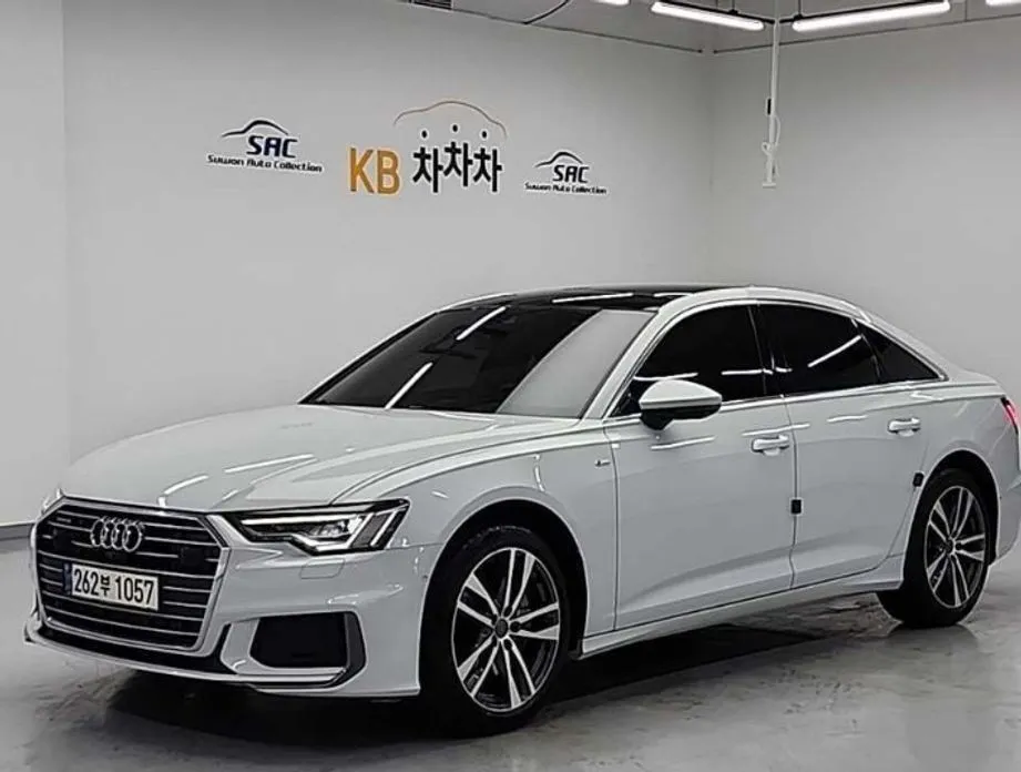 Audi A6 — фото 1