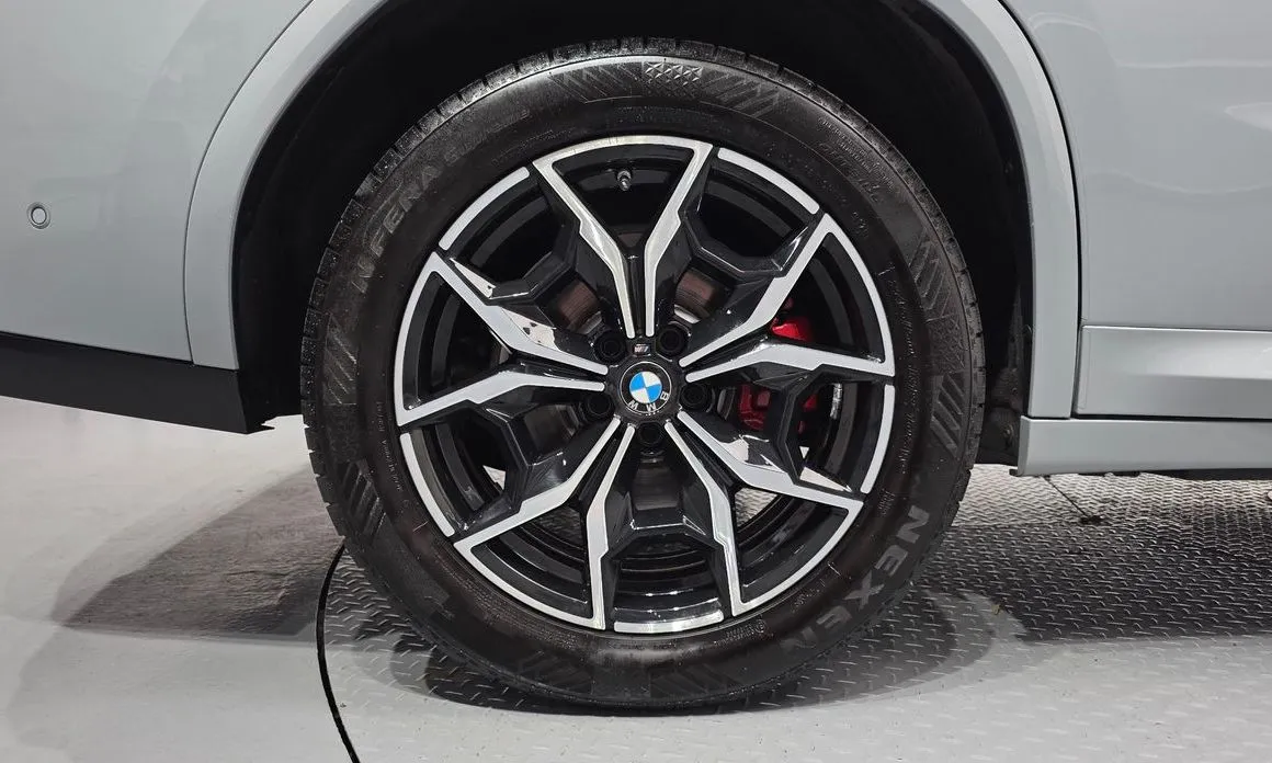 BMW X4 — фото 9