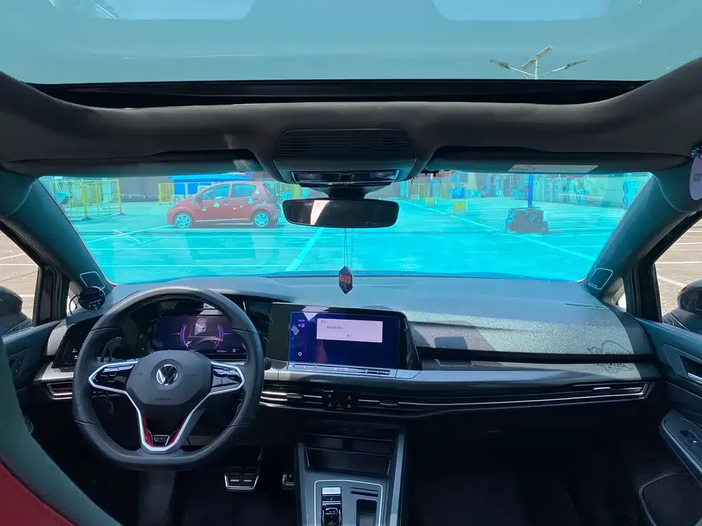 Volkswagen Golf GTI — фото 2