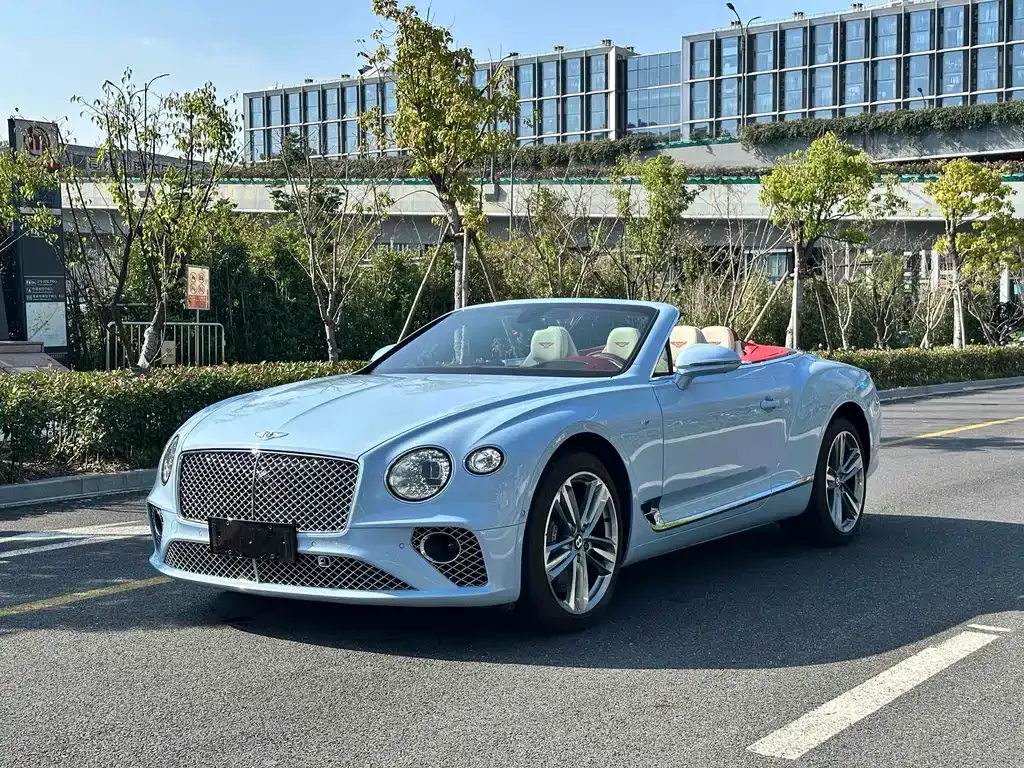 Bentley Continental — фото 1