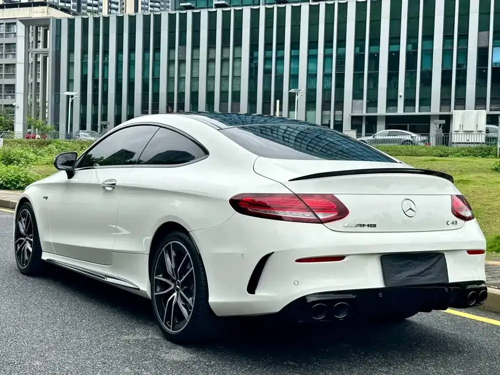 Mercedes-Benz C-Class AMG — фото 7