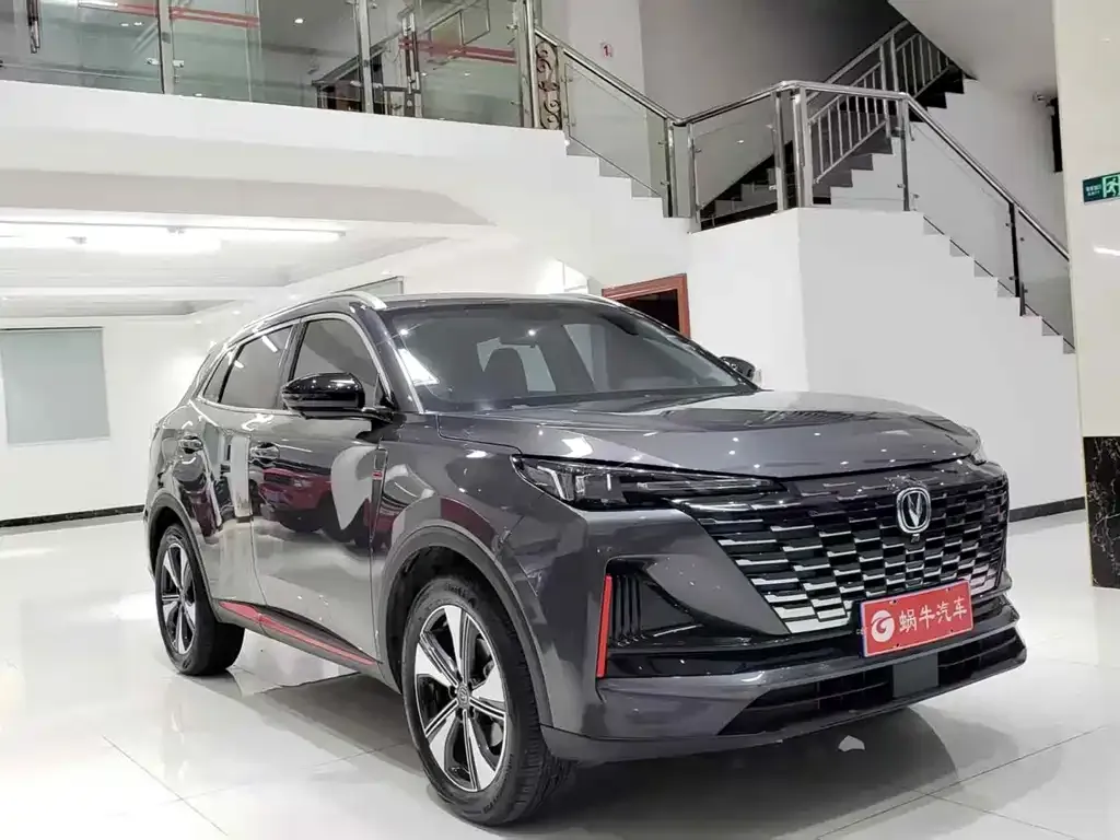 Changan CS55PLUS — фото 3