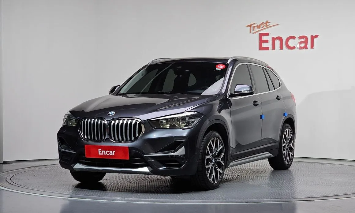 BMW X1 — фото 1