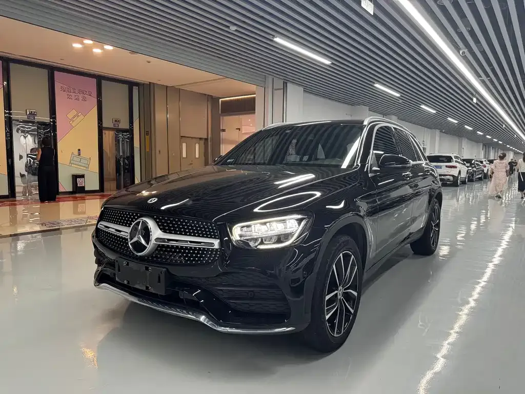 Mercedes-Benz GLC — фото 1