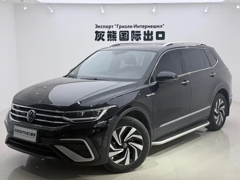 Volkswagen Tiguan L — фото 1