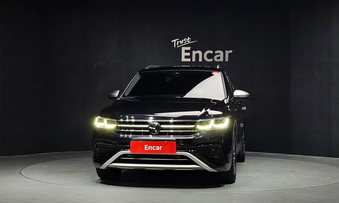 Volkswagen Tiguan — фото 7