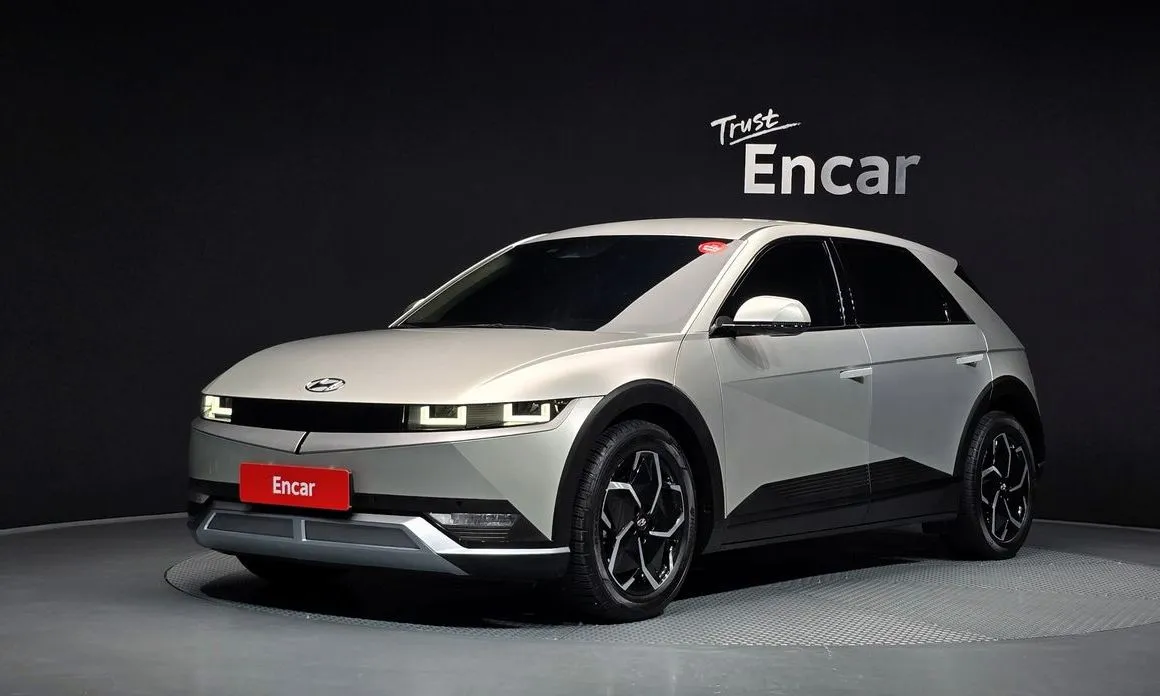 Hyundai Ioniq5 — фото 1
