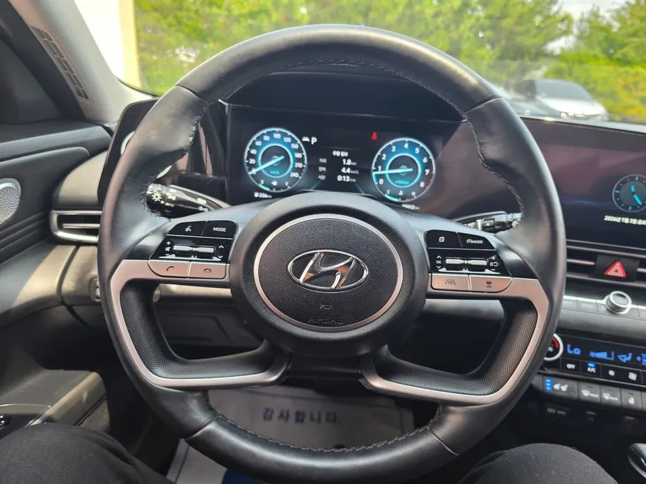 Hyundai AVANTE — фото 7