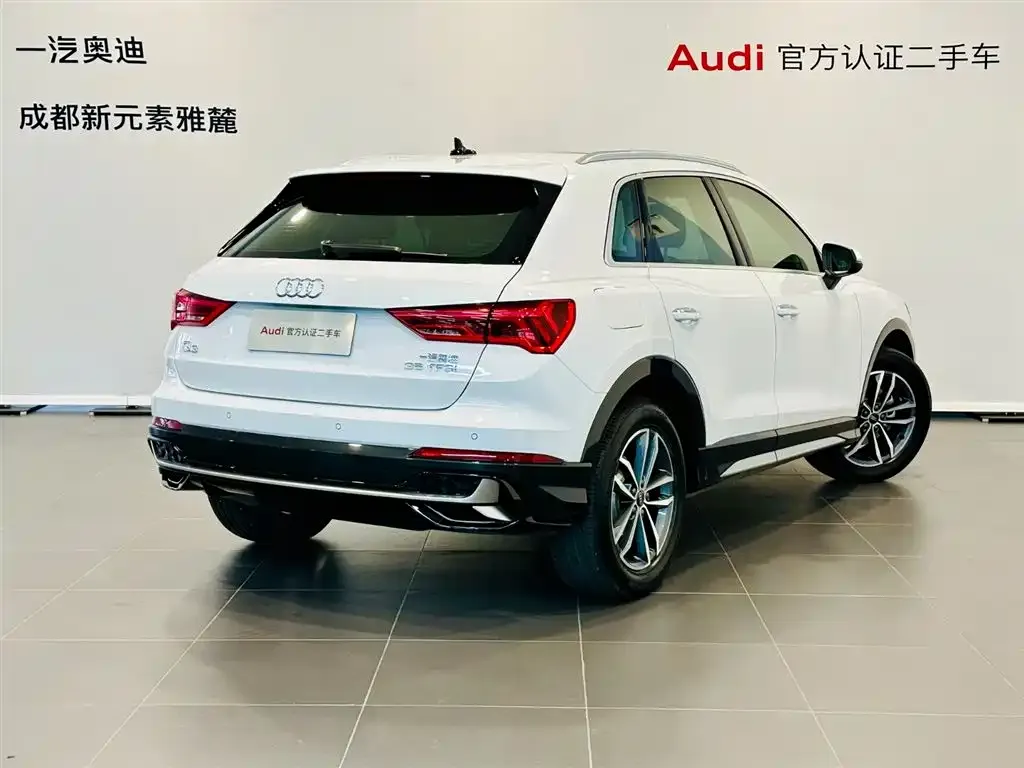 Audi Q3 — фото 3