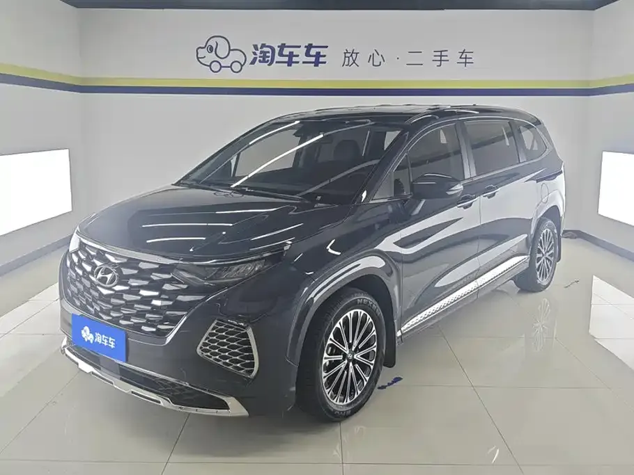 Hyundai Custo — фото 1