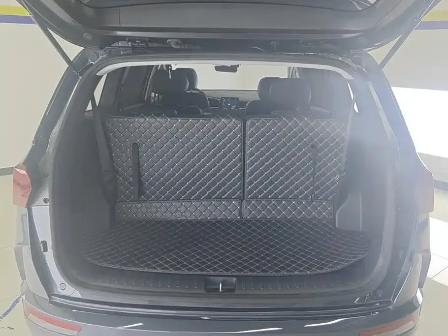 Hyundai Custo — фото 9