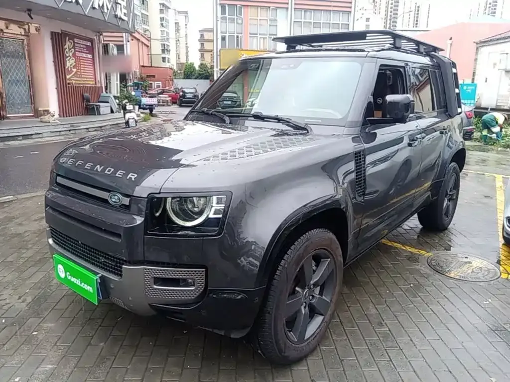 Land Rover Defender — фото 1