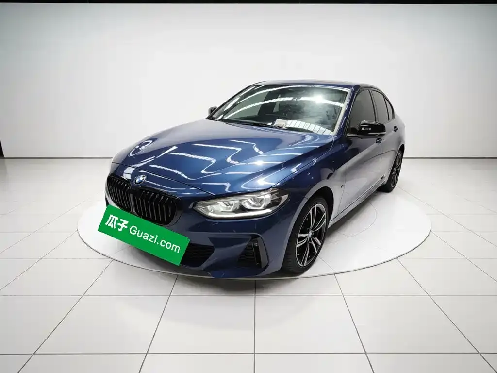 BMW 1 Series — фото 1