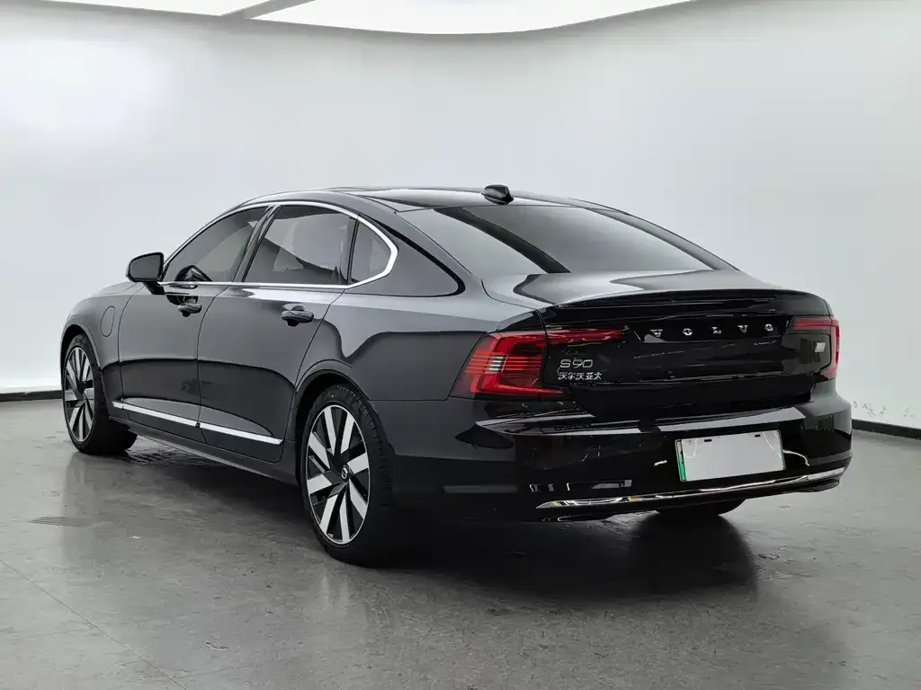 Volvo S90 PHEV — фото 8