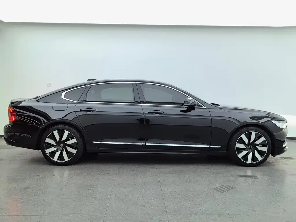Volvo S90 PHEV — фото 2