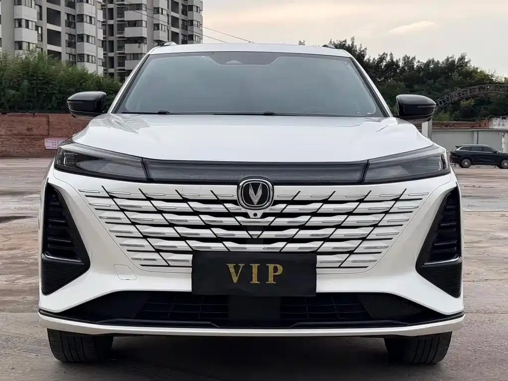 Changan CS75PLUS — фото 6