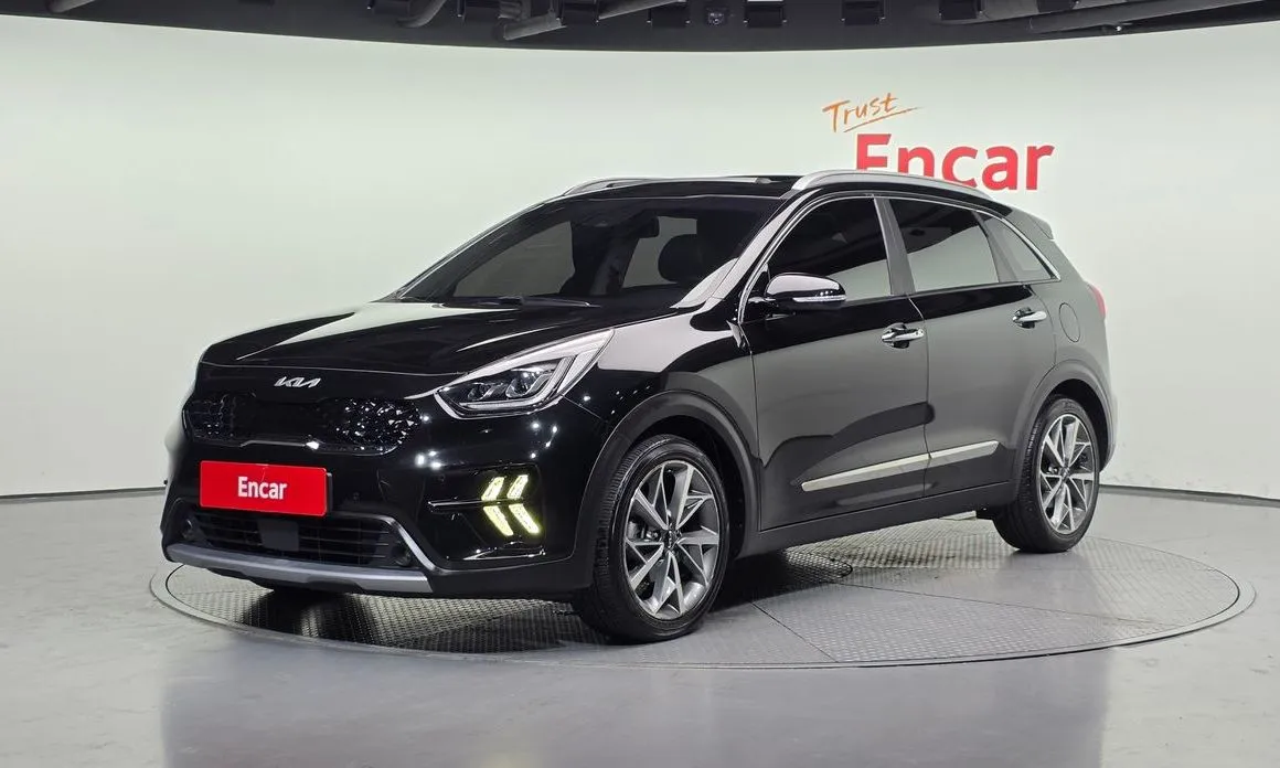 Kia Niro — фото 1
