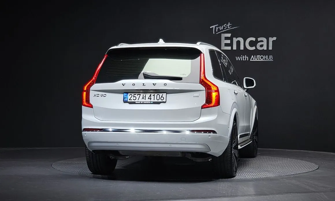 Volvo XC90 — фото 4