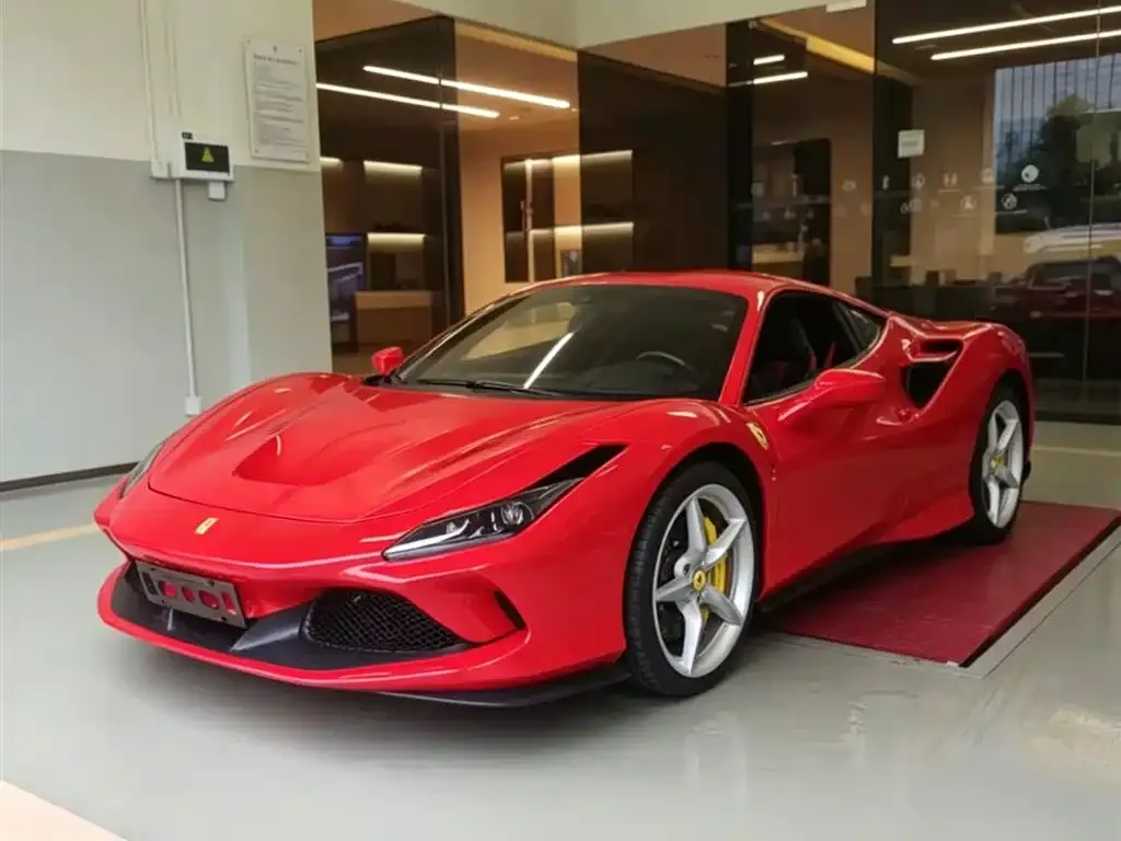Ferrari F8 — фото 1