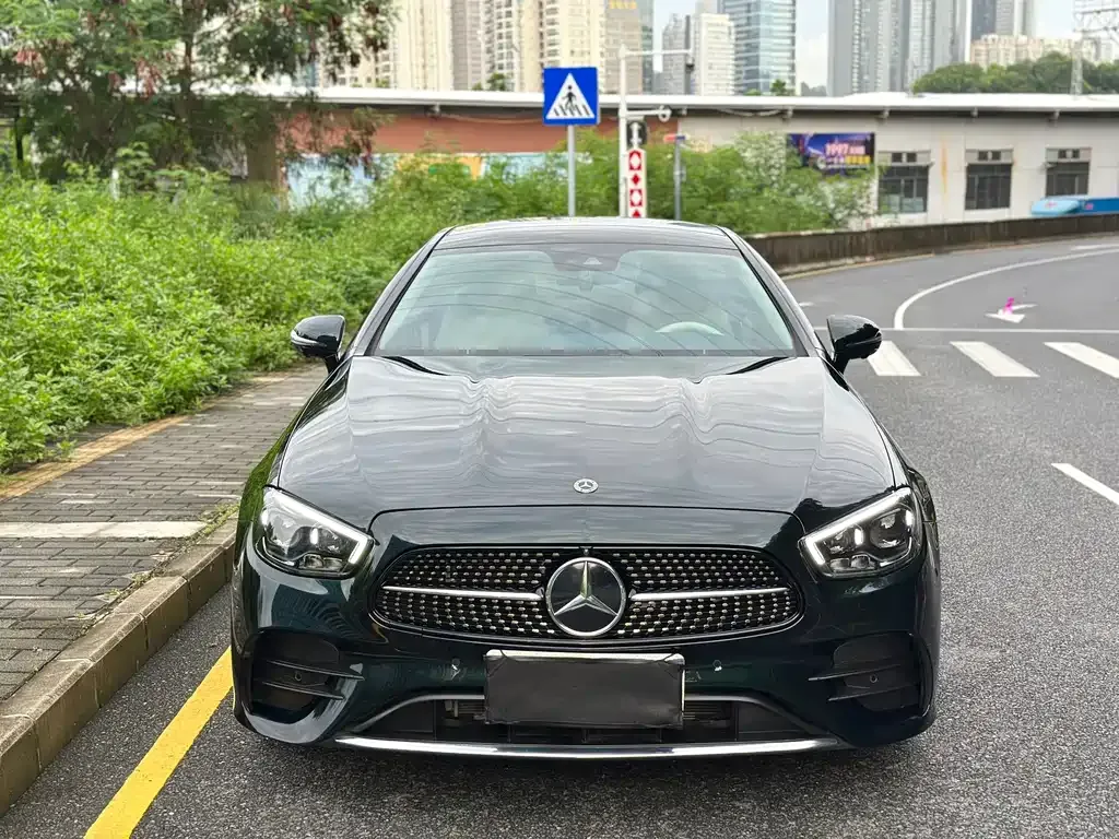 Mercedes-Benz E-Class (Import) — фото 4
