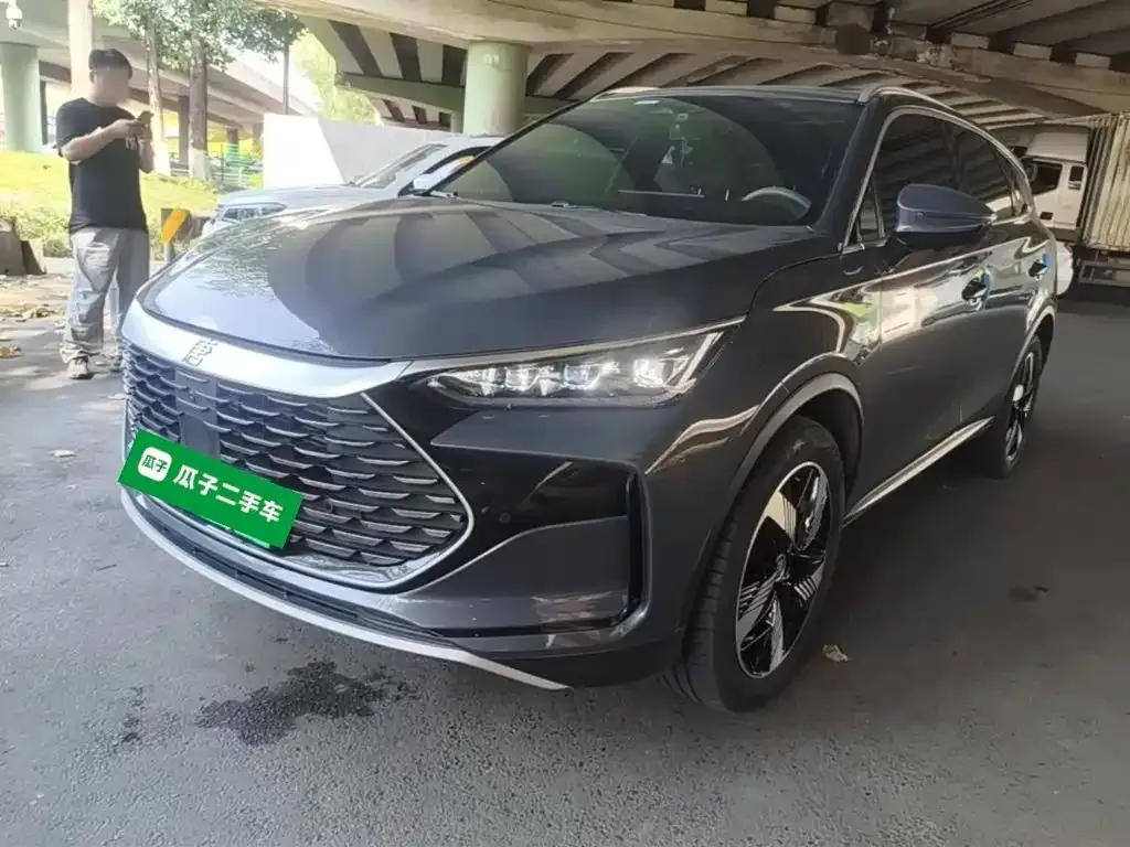 BYD Tang New Energy — фото 1