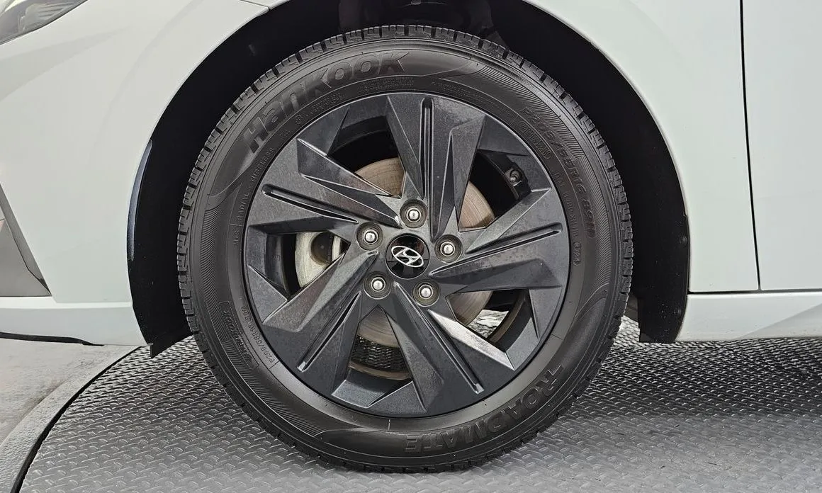 Hyundai AVANTE — фото 6
