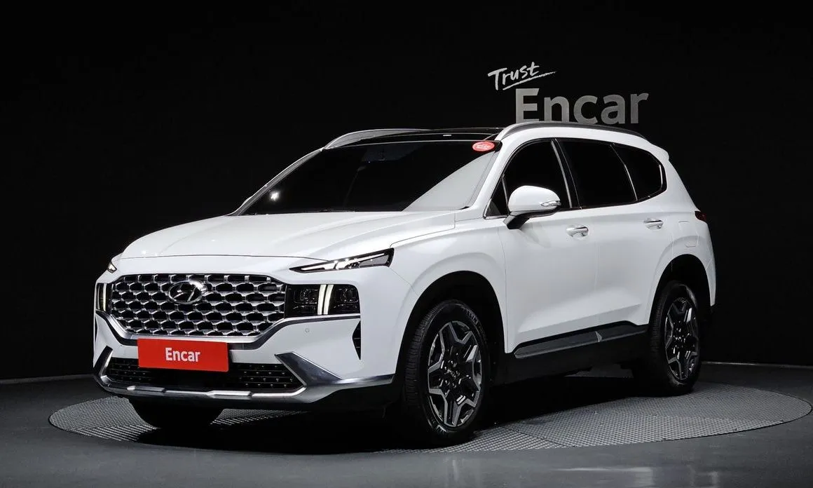 Hyundai Santafe — фото 1