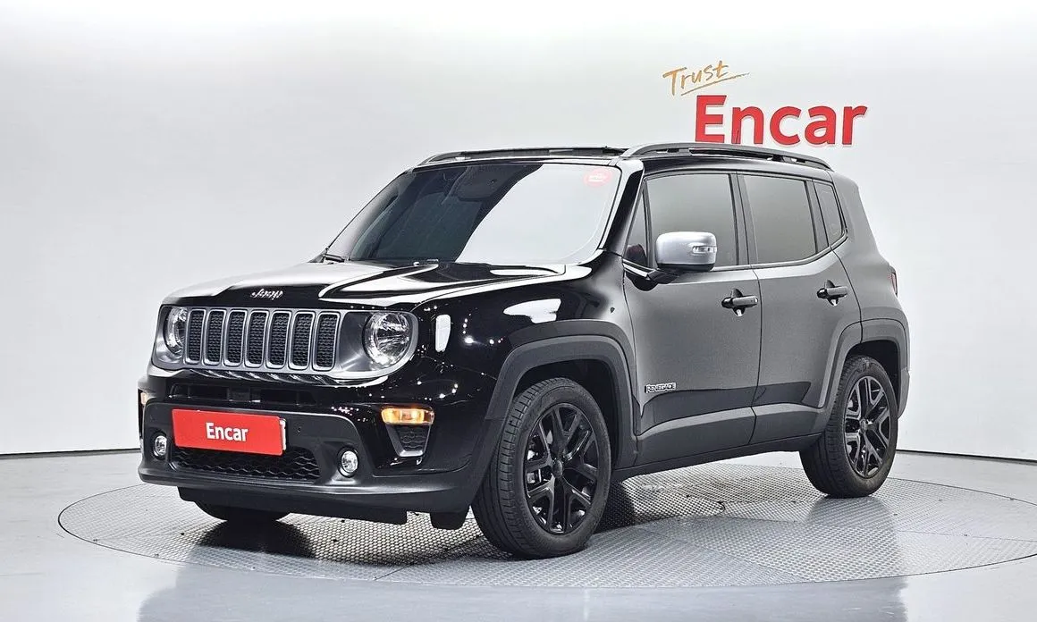 Jeep Renegade — фото 1