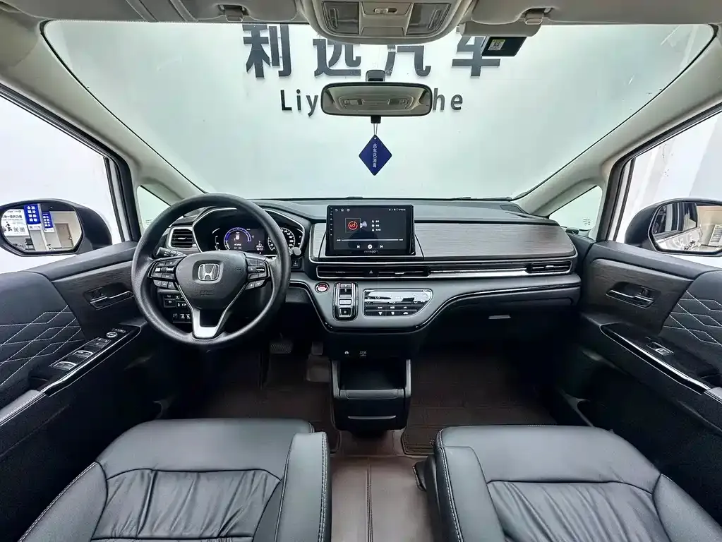 Honda Odyssey — фото 4