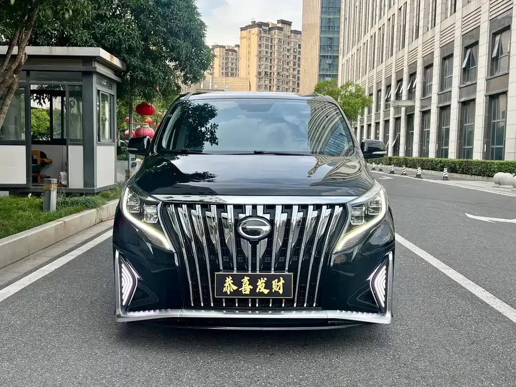 GAC Motor Trumpchi M8 — фото 1