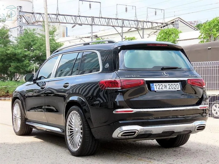 Mercedes-Benz GLS-Class — фото 7