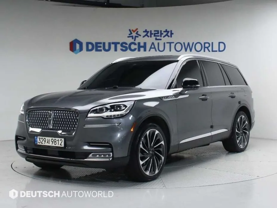 Lincoln Aviator — фото 1