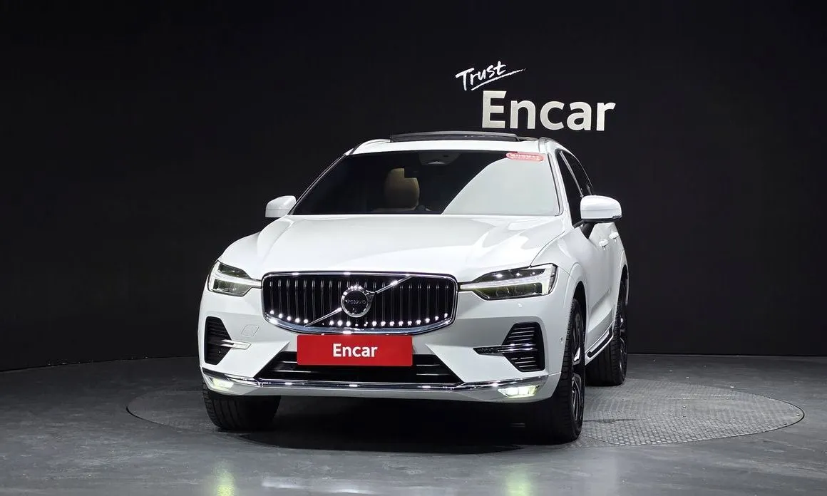 Volvo XC60 — фото 9